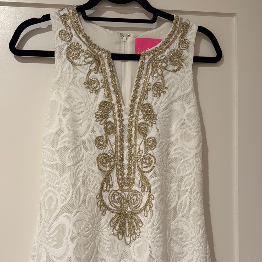 Elegant White and Gold Embroidered Dress - Picture 2 of 6
